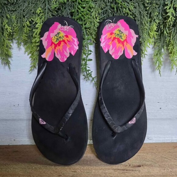 Size 8/9 Black with Pink & Orange Hibiscus Flower Roxy Flip Flop Sandals - Picture 1 of 4